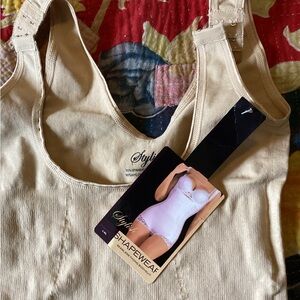 Stylish Shapeware, seamless thong, bodysuit large/XL – new